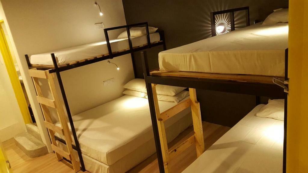Revopackers Beds And Bunks Asrama Kuala Lumpur